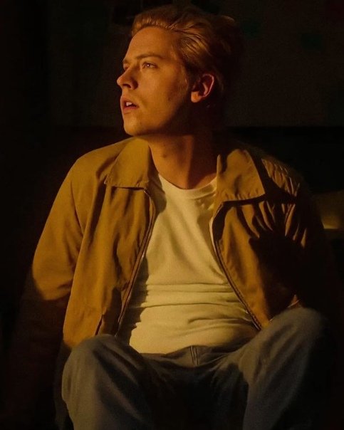 colexnub's tweet photo. he's so beautiful.

#colesprouse #Riverdale #Moonshot #jugheadjones https://t.co/vIWs5nD2Zn