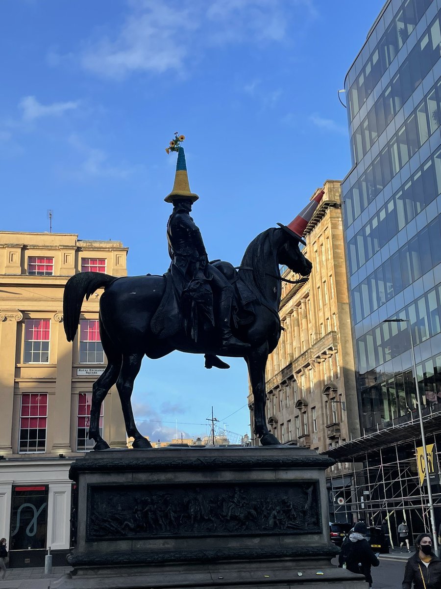 Glasgow never fails to make me smile and make me proud to be from this marvellous, strong, kind and wonderful city! #PeopleMakeGlasgow #Ukraine #UkraineWar #Glasgow