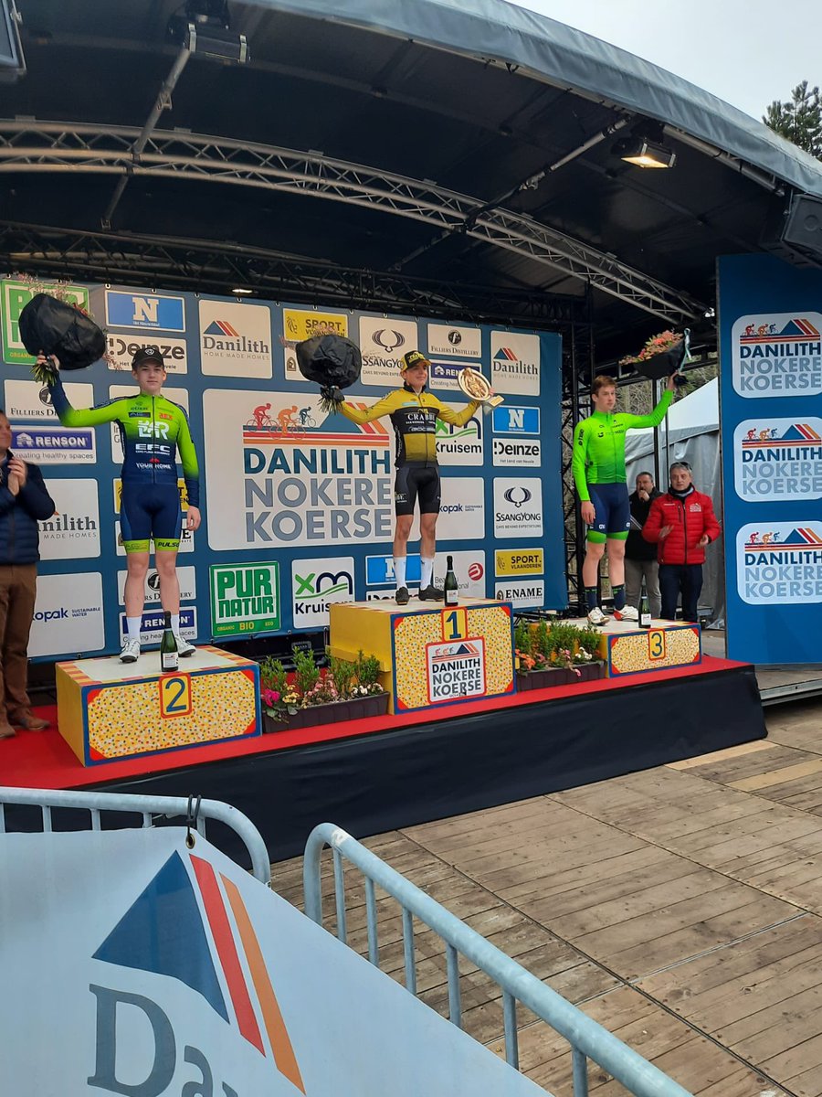 Sterkt av Simen Evertsen-Hegreberg med 2 plass i UCI 1.2 Nokere Koers idag. x.com/u23junioresnew…
