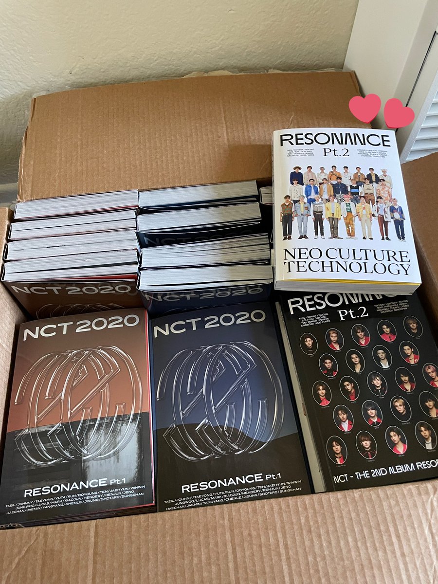 lumarkbot's tweet photo. 💝 FREE ALBUMS 💝

i’ll be dropping off some nct 2020 resonance pt 1 &amp; pt 2 albums at the “love talk with wayv” cafe event around 11:30 am 🥰

swing by and enjoy the event if you’re in the area!! https://t.co/gW0VZYr3Qu