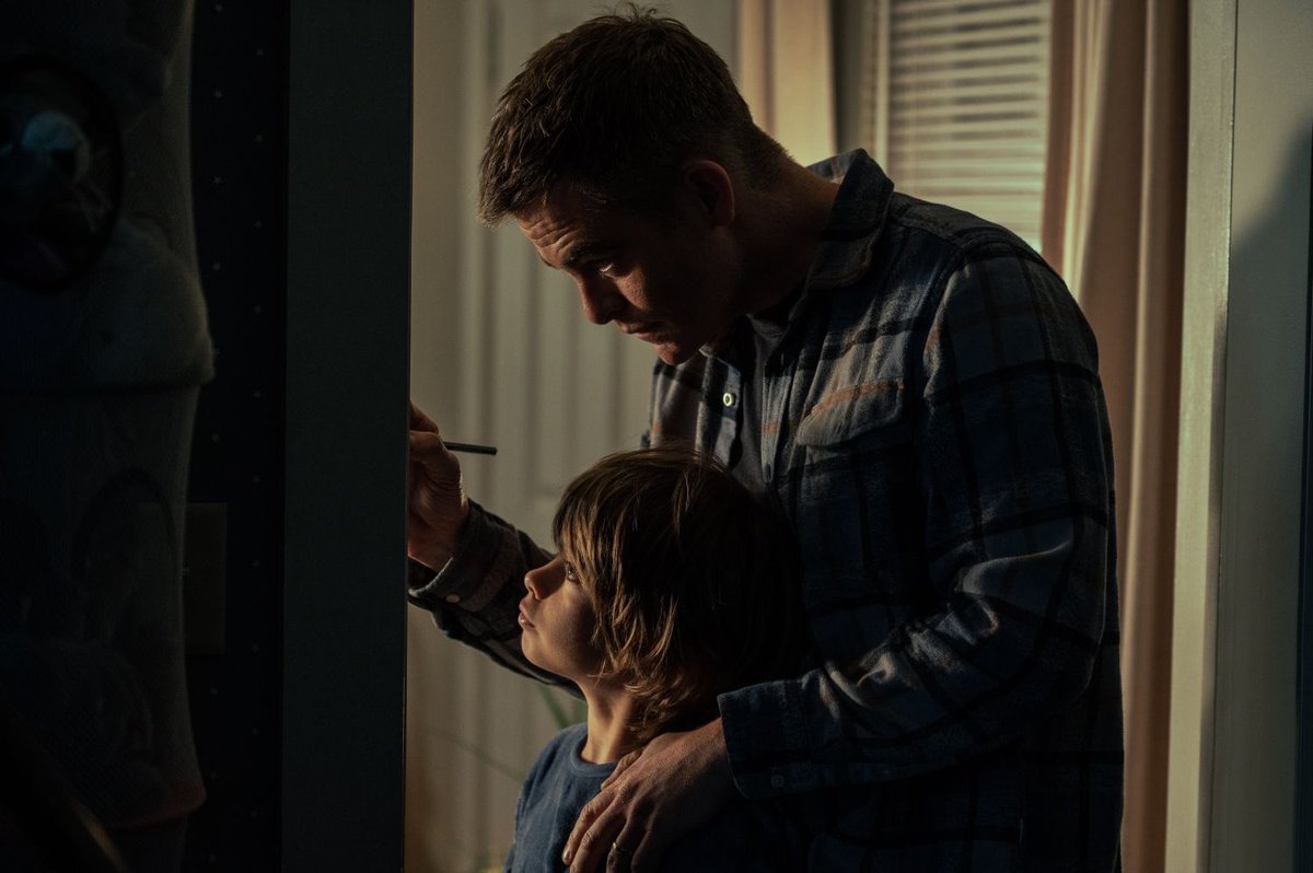 It was so much fun making this movie, playing the son of #chrispine &amp; #gillianjacobs! You can see #TheContractorMovie in theaters and buy it on digital April 1.
paramountmovies.com/movies/the-con…