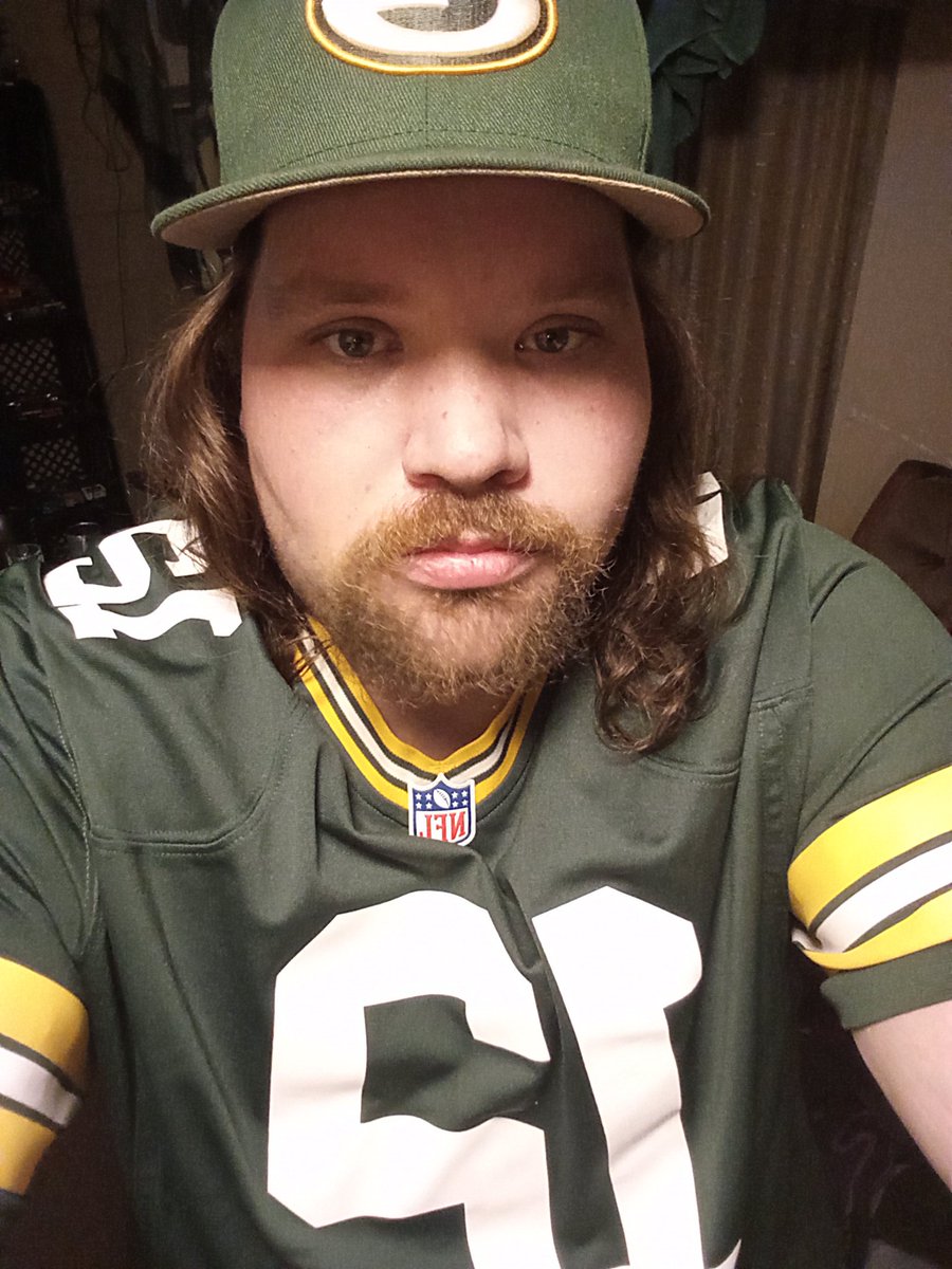 Go pack go Soo happy <a href="/AaronRodgers12/">Aaron Rodgers</a> is coming back we would a
Have had no love all year