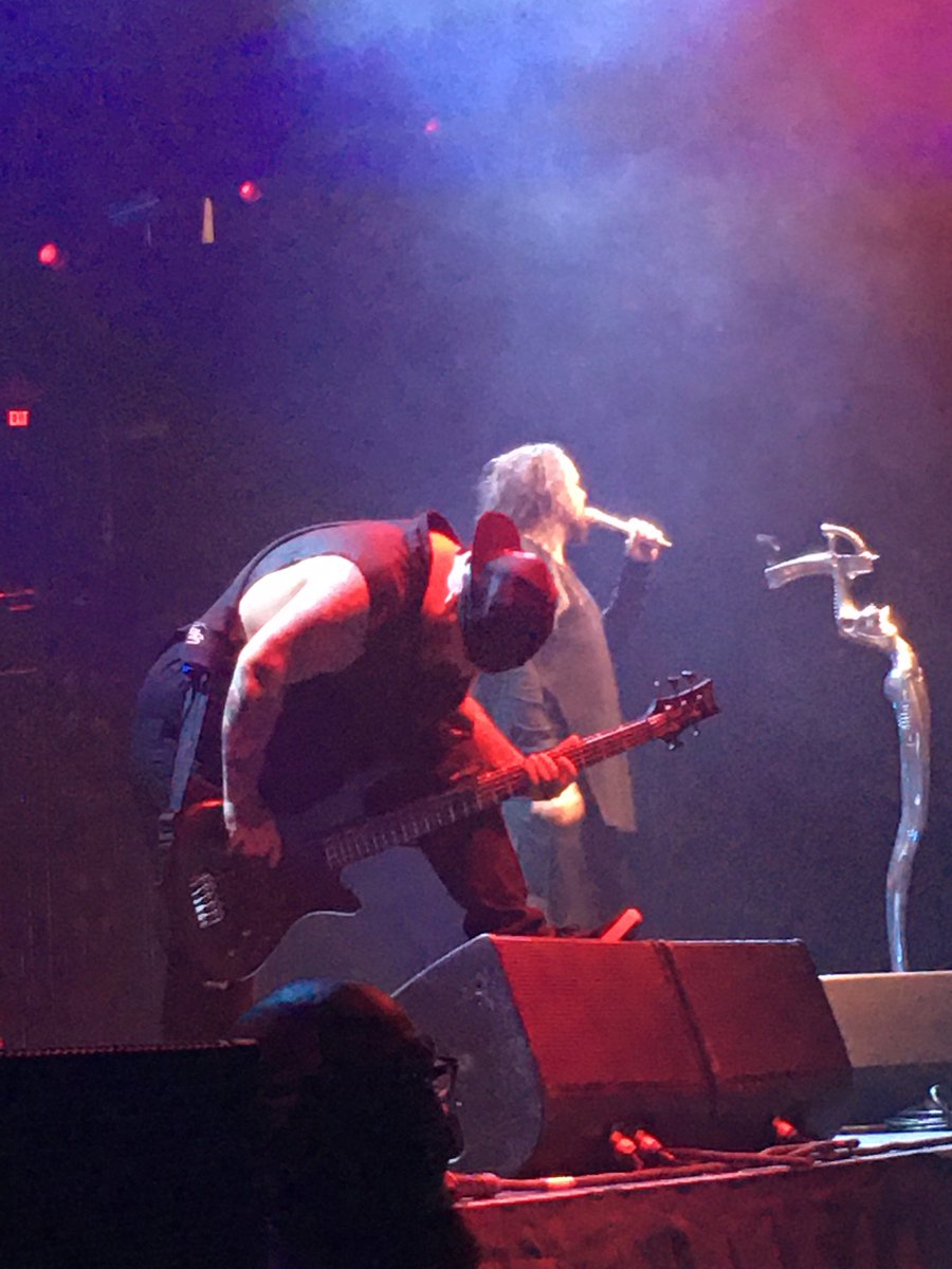 JGodfrey85's tweet photo. @ra_diaz stellar show last night! Here’s a few awesome pics I grabbed of you https://t.co/VeDlnzt8zP