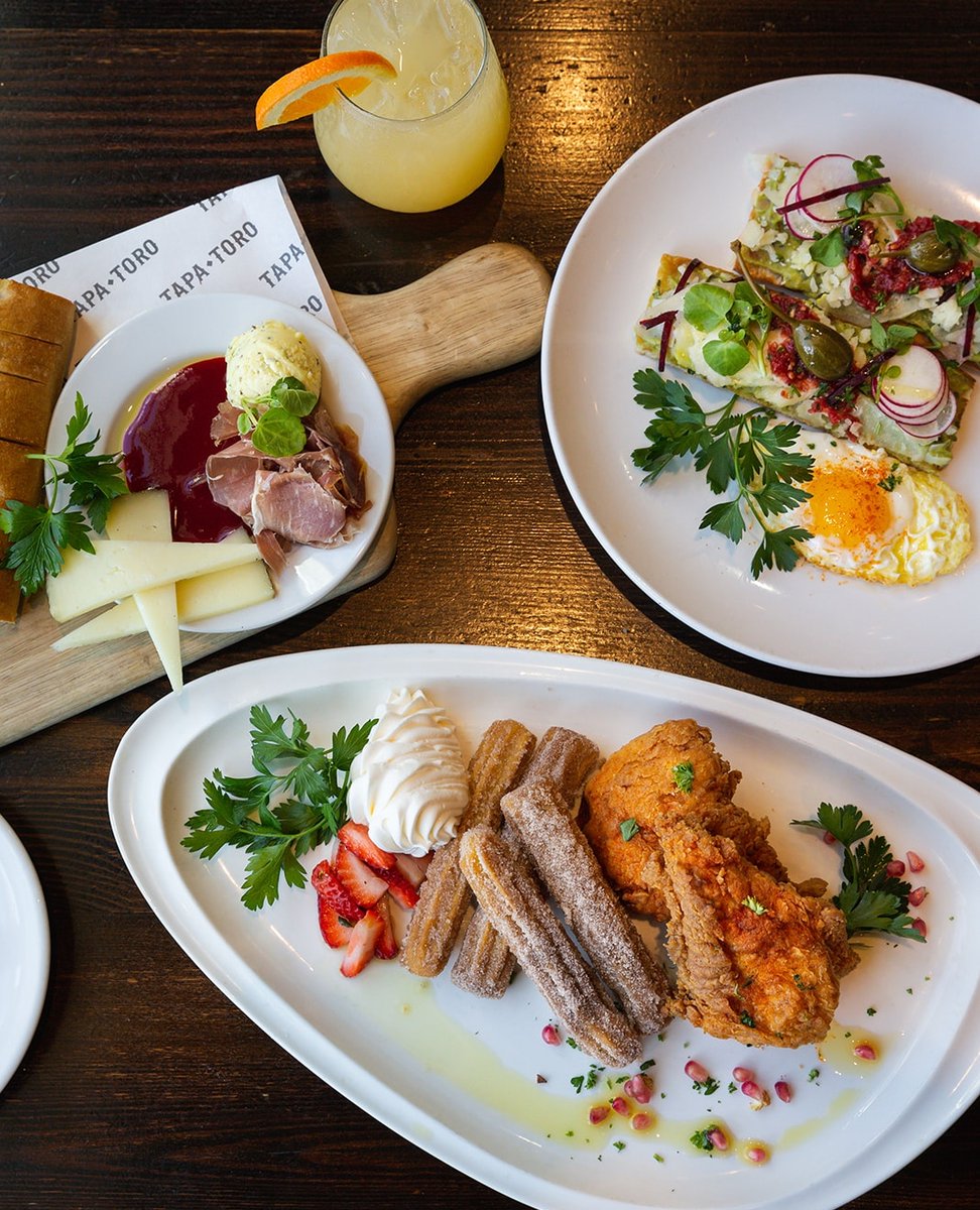 True or False: #Saturday night is just a pre-game for Sunday #brunch. 🍳 Join us for food and flamenco tomorrow - oh, and bottomless mimosas &amp; sangria! 🍹