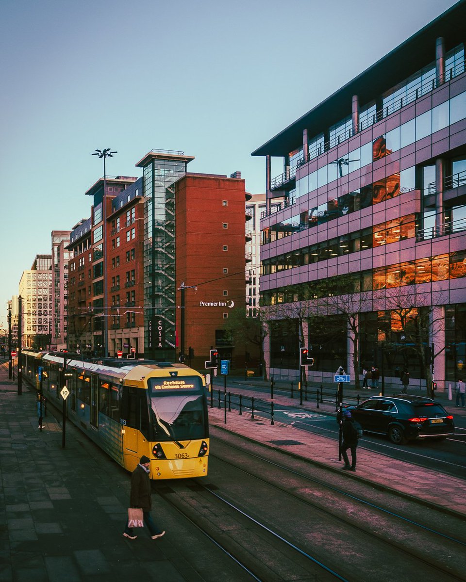 tundeshutter's tweet photo. @OfficialTfGM  #Manchester https://t.co/X4a1FnPSLI