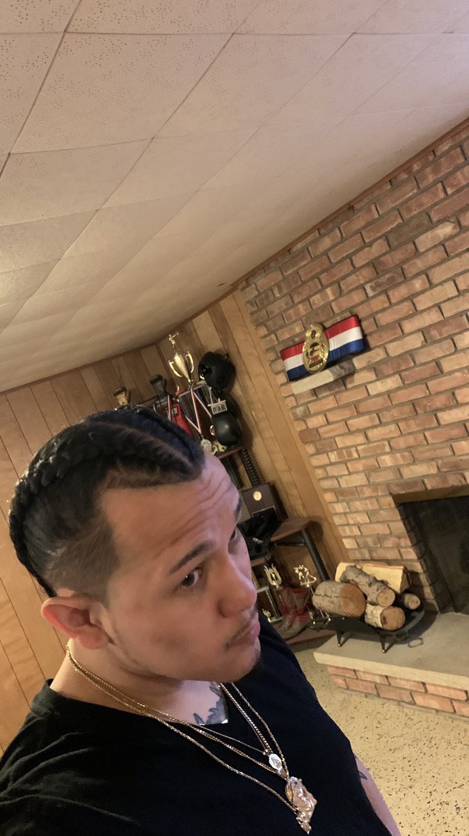 justinRlopez's tweet photo. #Longhairdontcare #braidedup had to do something with this damn hair of mine https://t.co/kX2MxnTNjA