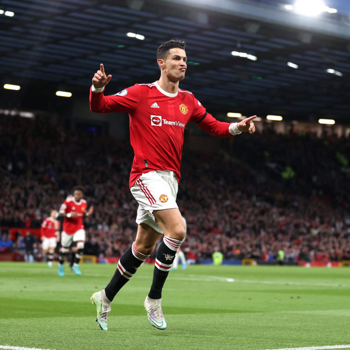 ChampionsLeague's tweet photo. Caption this...

#UCL https://t.co/E00gNboT78