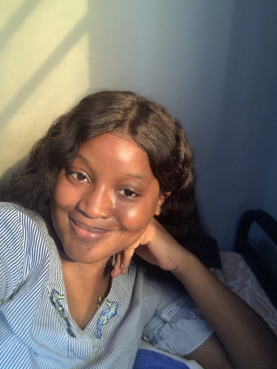 laa__nii's tweet photo. Natural Girl. https://t.co/HQgw1Y8Jjv