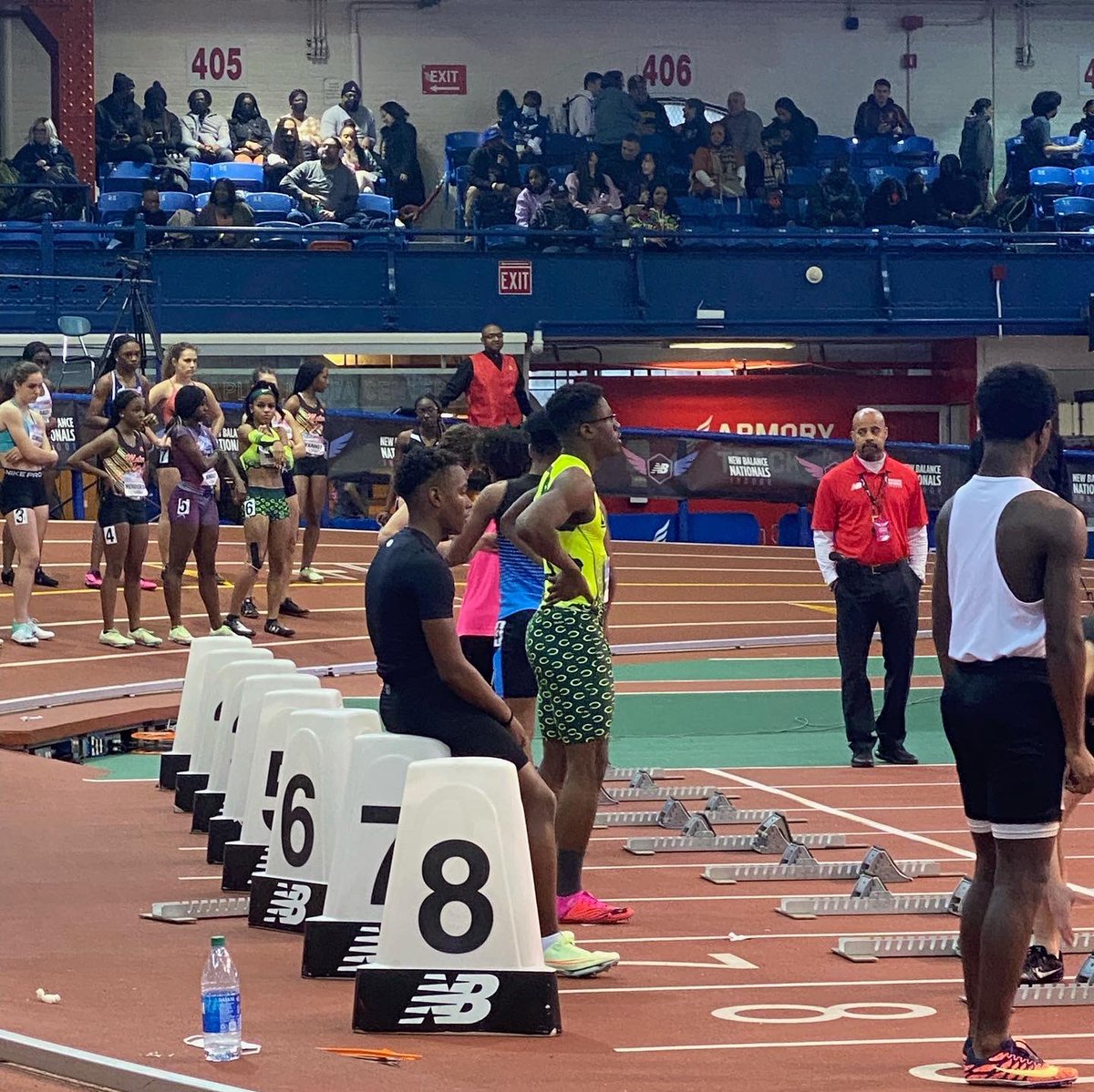 Big day for track and field athlete Messai Maynor. He finished 10th in the freshman 60m at the New Balance Nationals, setting a new school record. He then followed that up with a blazing 3rd place finish in the freshman 200m with a 22.9. Congrats to Messai! ⚓️💛💙