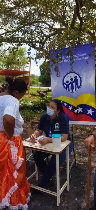 . (@ivssoficial) on Twitter photo #Hoy | En el marco del Plan Amor en Acción a las Víctimas del Bloqueo Económico, la <a href="/OASANCARLOSIVSS/">OA San Carlos</a> estuvo presente en la BMS Mapuey Municipio Ezequiel Zamora. #Cojeedes
#JuntosUnSoloLatido #ClapEnVictoria
<a href="/NicolasMaduro/">Nicolás Maduro</a> <a href="/MagaGutierrezV/">Magaly Gutiérrez Viña</a> #Hoy | En el marco del Plan Amor en Acción a las Víctimas del Bloqueo Económico, la <a href="/OASANCARLOSIVSS/">OA San Carlos</a> estuvo presente en la BMS Mapuey Municipio Ezequiel Zamora. #Cojeedes
#JuntosUnSoloLatido #ClapEnVictoria
<a href="/NicolasMaduro/">Nicolás Maduro</a> <a href="/MagaGutierrezV/">Magaly Gutiérrez Viña</a>