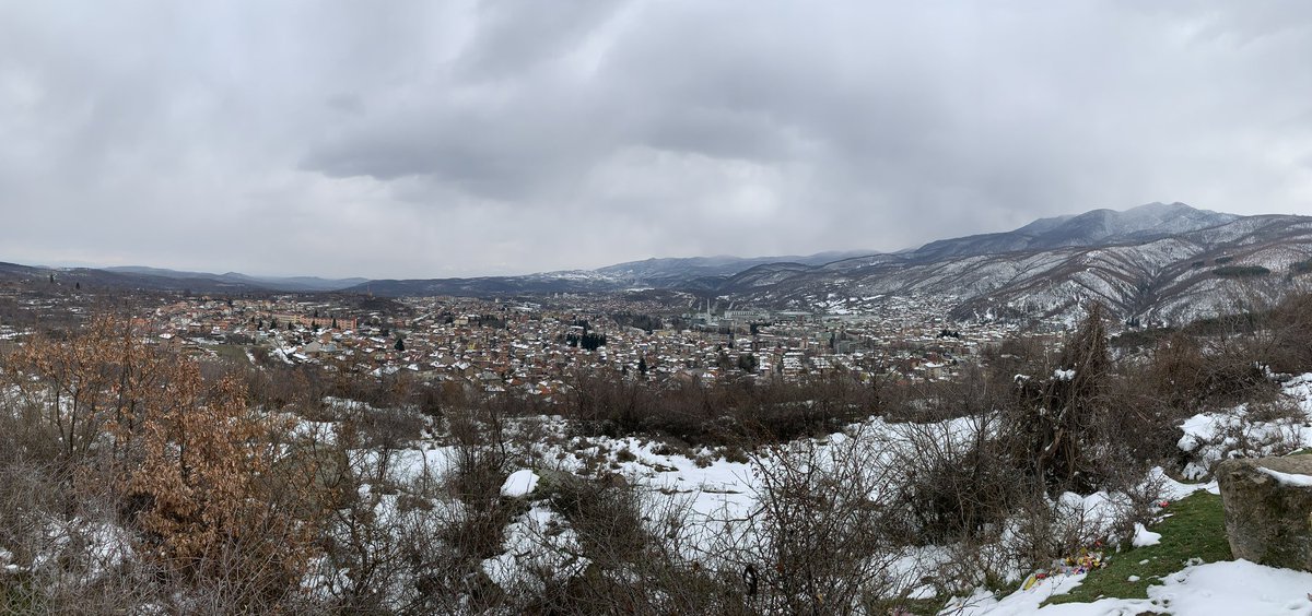 IvanGaidarov's tweet image. A panoramic view of #Peshtera, a city with a population of 23K.

The town is a major shoe producer center in #Bulgaria 🇧🇬 and home to a leading European manufacturer of feed additives, premixes, active substances and medicines for veterinary application.

📷 Own