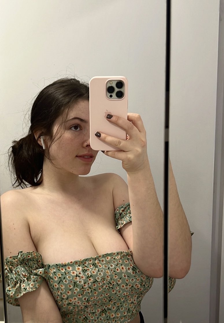 jazmine on X: You guys hit 50 retweets ty😘 xxx t.co9DkHQbGgaX  t.coDAq3A1FWrp  X