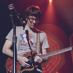 Happy bday Graham Coxon
Born : march 12, 1969 