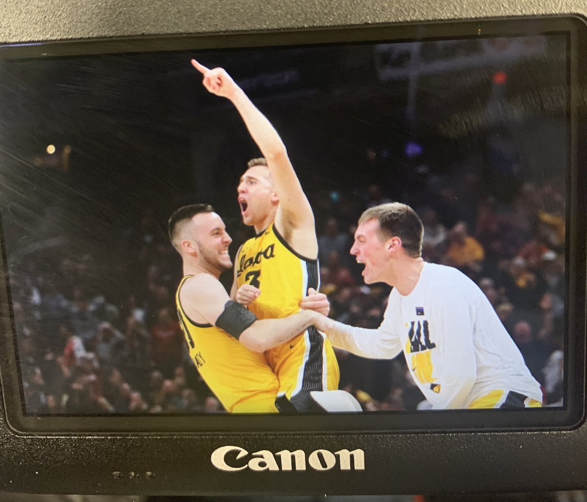 ByRobHowe's tweet image. Got it

Going to the ‘ship