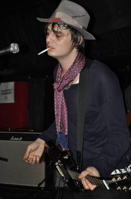 Happy bday Pete Doherty
Born : march 12, 1979 