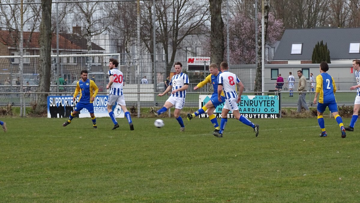 v.v. Internos tweet media