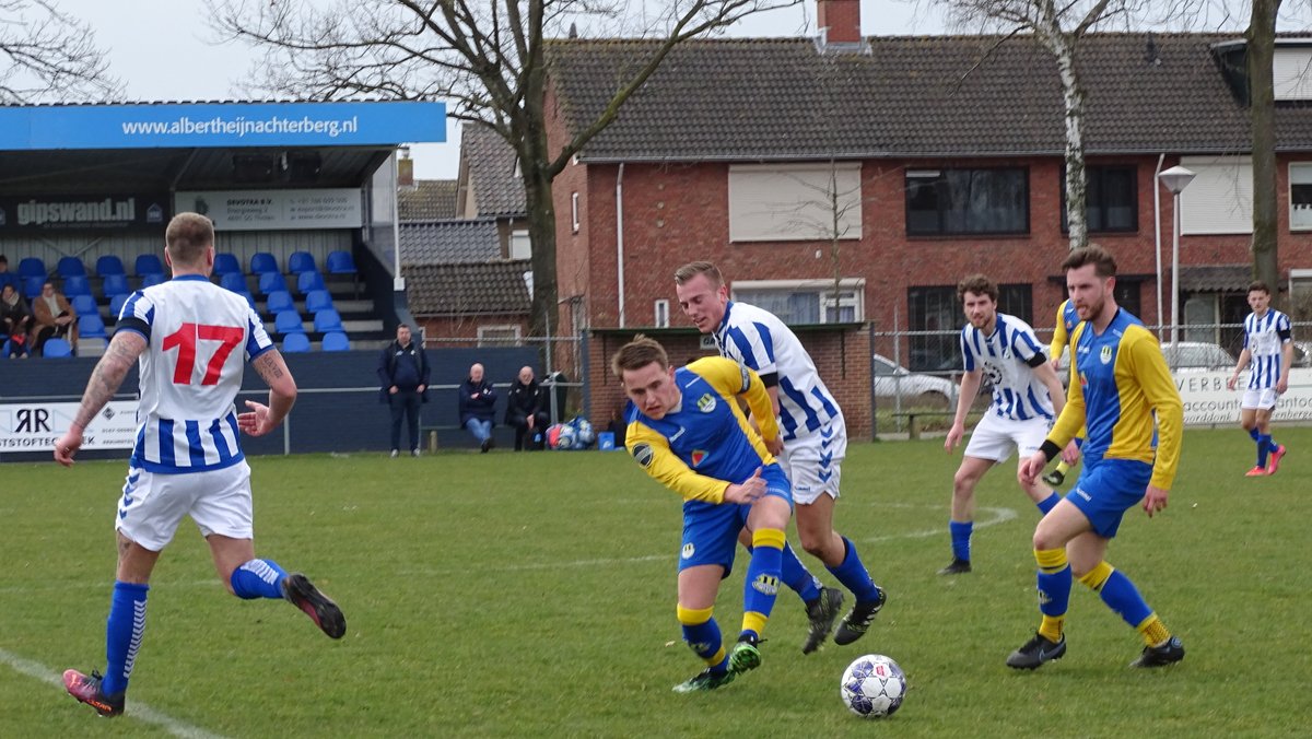 v.v. Internos tweet media