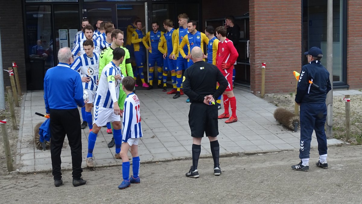 v.v. Internos tweet media