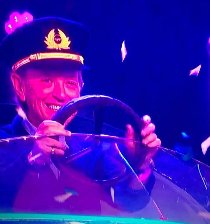 SomersKaty's tweet photo. #ICanSeeYourThing #SaturdayNightTakeaway https://t.co/iXd8MyXgqD