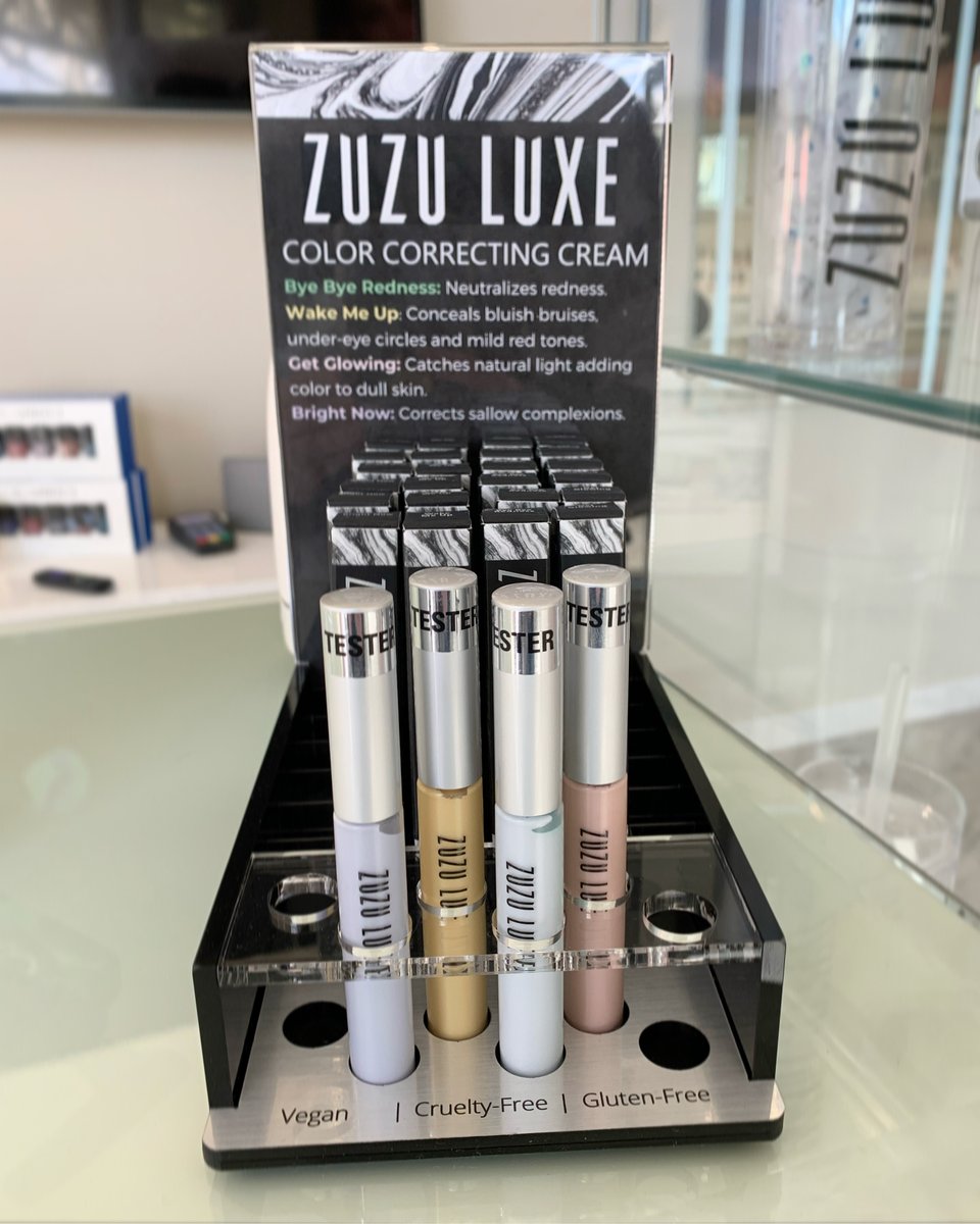 Be the first to try out the new tubes for our Color Correcting Cream! 🎨 The flocked doe foot applicator makes it easier to apply and use every last drop of product.