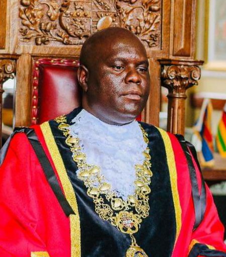 JobSikhala1's tweet image. He was with us in St. Mary's yesterday on our door to door campaign. He spend the whole day with us.

Coming back frm Marondera, only to receive shocking news that his whereabouts are unknown.

Lets retweet until he is found in full piece !!!

Where are you Herbert Gomba???