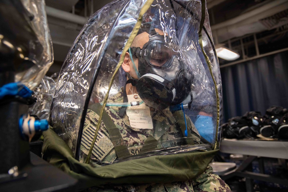 Annual Fit Test ✅ 

#USSRonaldReagan (CVN 76) conducted an annual mask fit test to ensure all Sailors have the correct personnel protective equipment in the event of CBR exposure.

#NavyReadiness