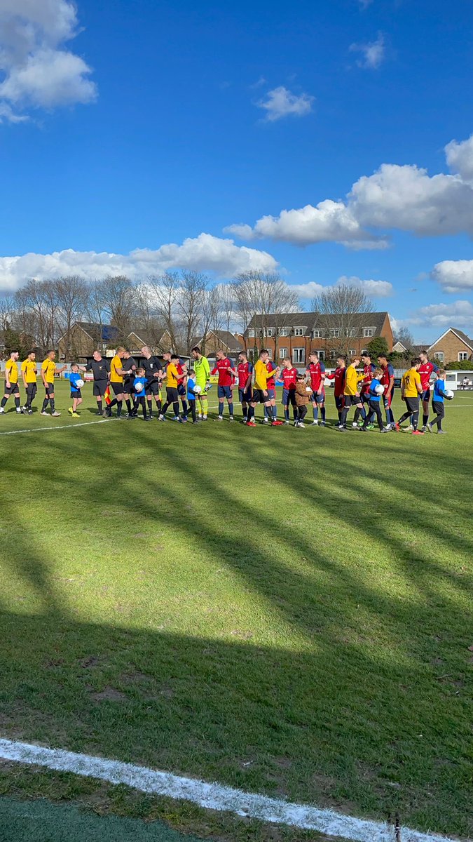 <a href="/kennettU6810/">FC Kennett Youth⚽️</a> Thanks to John from Xtax our U9’s sponsor for inviting the team to be mascots <a href="/MildenhallTown/">Mildenhall Town FC</a> v <a href="/NorwichUnitedFC/">Norwich United FC</a> <a href="/ThurlowNunnL/">TNL</a> @PUMATeamwear <a href="/CambsMiniSoccer/">CambMiniSoccerLeague</a> ⚽️🔵⚫️<a href="/Matthew20787373/">Matthew Humphrey</a> <a href="/Cashini/">Nathan Cash</a>