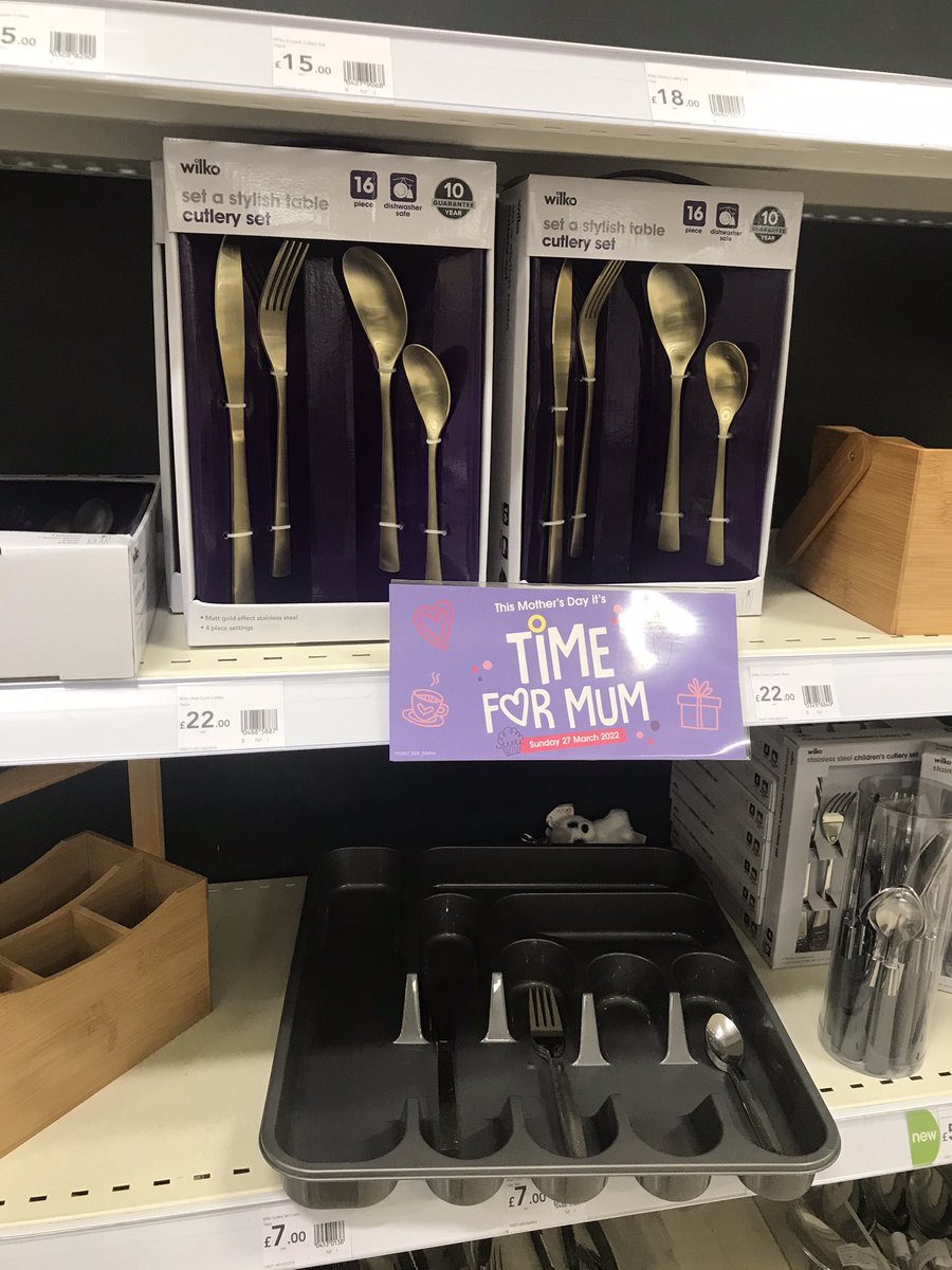 allysummerset's tweet photo. @LoveWilko time for mum to set the table I assume? Not cool #happymothersday #wilko https://t.co/osFtEOl4Wb