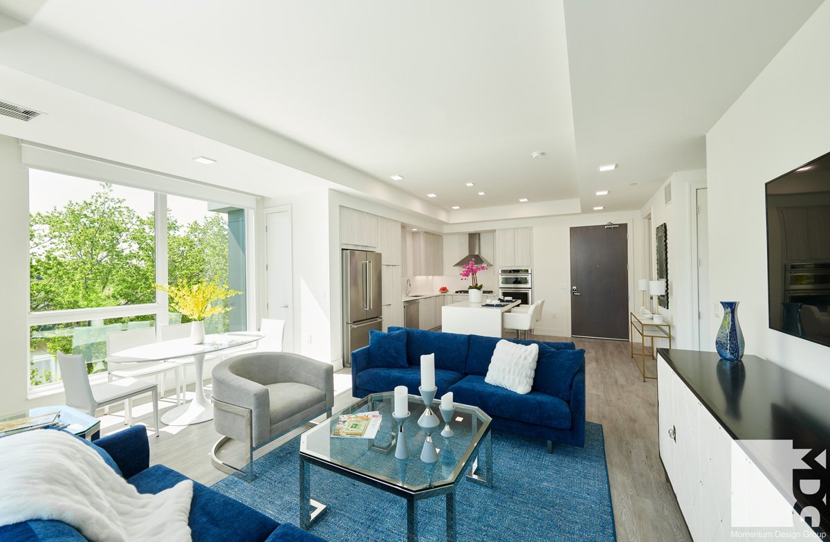MDGArch's tweet photo. An end to a great week of celebrating women, our final #WomeninConstruction project was led by Project Manager, Anna. The Luxe at Ridgedale is a luxury 78-unit apartment in Minnetonka, MN.
#MDGarch #MDGinteriors #TheLuxe #TheLuxeatRidgedale #Minnetonka #MNArch #KasotaLimestone https://t.co/1WmG3BiR7S