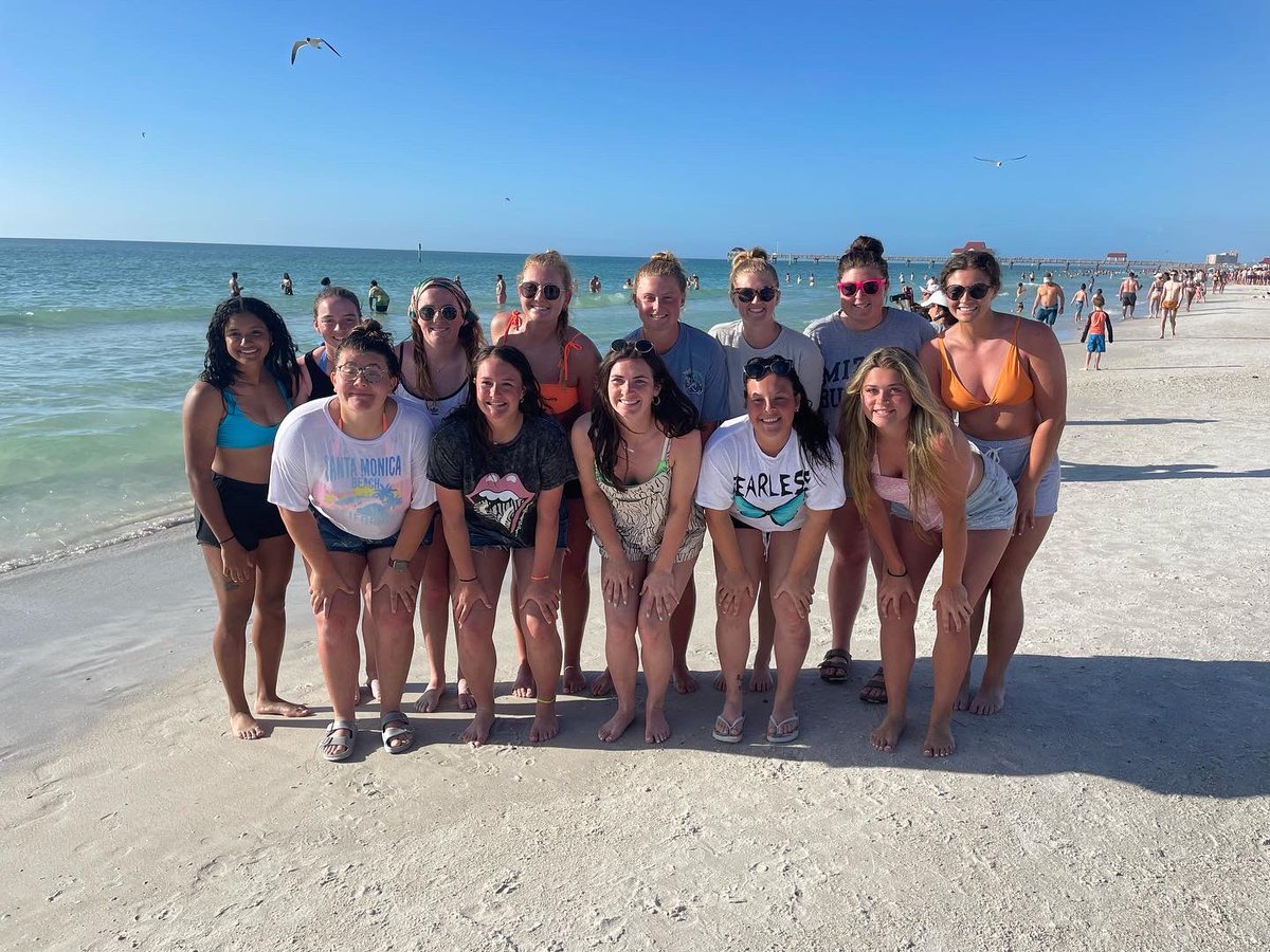UCMJensSoftball's tweet photo. It was a wonderful trip to Florida🏝!! Thank you to all the parents and fans that made the trip with us. Especially former UCM professor Dennis and Dorothy Anderson. Now it’s time for conference play this weekend against @gorilla_softball and @moso_softball ❤️🖤🐴🤘🏼#GRIT https://t.co/QLf87iPCqF