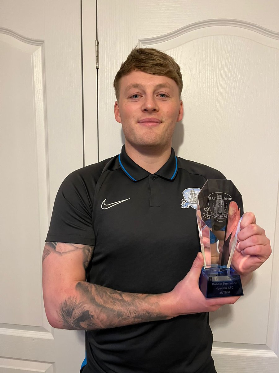 AFCHowden's tweet photo. ⚽️100 FIRST TEAM GOALS ⚽️

@robbietom93 has raced to 100 first team goals in only 75 appearances. The goal machine continues to dominate the scoring charts this season.

Here’s to the next ton! 

#UTMM 🔵⚫️ https://t.co/2fsYY0AFzb
