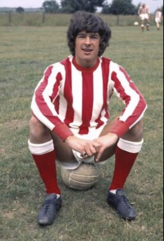 robertmdaws's tweet photo. #BobbyKerr @SunderlandAFC in 1969 #safc https://t.co/odVjSfjwQC