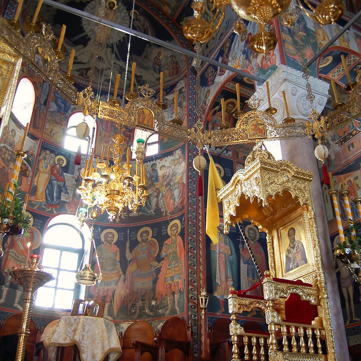 LBDEO_'s tweet photo. Monastère Nikolo-Malitsky à Tver, en Russie. https://t.co/RtuR33il46