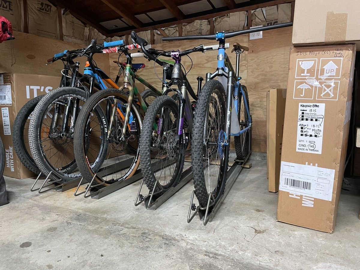 Quan's tweet image. I’m actually a mountain biker. #QuanCollection #dirty