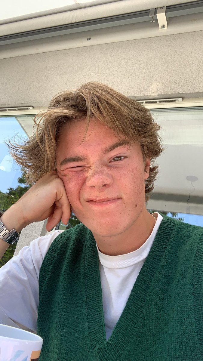 Rafa | VAI VER O SKZ tweet media