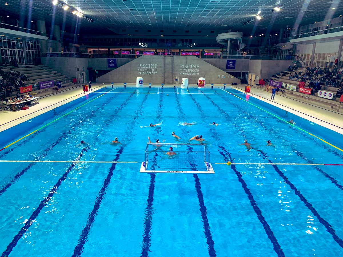 #Montpellier On vous souhaite une bonne soirée depuis la piscine olympique <a href="/MWP_pro/">MontpellierWaterPolo</a> 🏊🏻‍♀️