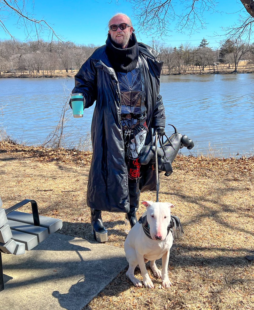 ml_hades's tweet photo. Something scared Billy on our walk. He jumped about 3 feet. #NormaKamali made-to-measure coat #RickOwens Babel Spring 2019 megasequin shirt #FaithConnexion pants #RickOwens Phlegethon Spring 2021 Bauhaus platform boots #ThomBrowne Hector bag #RadHourani scarf #Kuboraum sunglasses https://t.co/2KRzsdJim4
