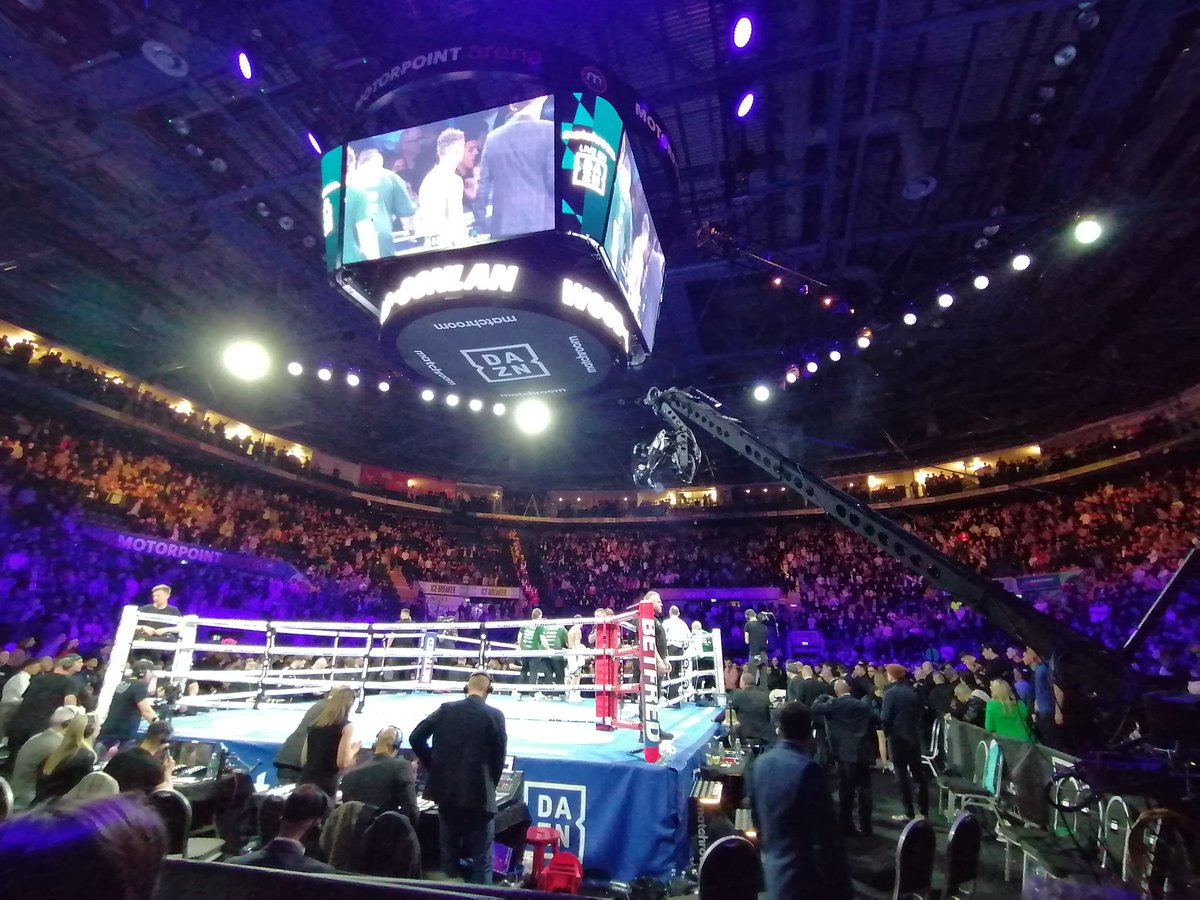 Notts_TV's tweet photo. Gedling boxer @itsLeighWood has defended his world title, knocking out Irishman Michael Conlan in the final round of their match at Nottingham Arena. Conlan seems injured after falling out of the ring https://t.co/Q9wExTU2IE