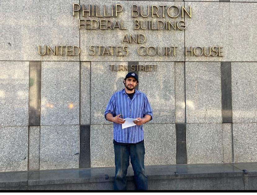 MarinHomeless's tweet photo. "Poverty skola Phillip Deschamps won a restraining order against Sausalito Lieutenant Stacey Gregory today in federal court to protect his two cats and maintain his kitty corner - a small fenced in ar… https://t.co/pKpmAATWgD