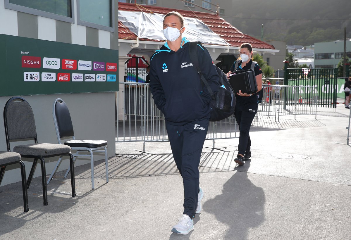 Arrived and READY at the <a href="/BasinReserve/">Cello Basin Reserve</a> 📍

#CWC22 #NZvAUS #MakeSomeNoise 📸 ICC/Getty