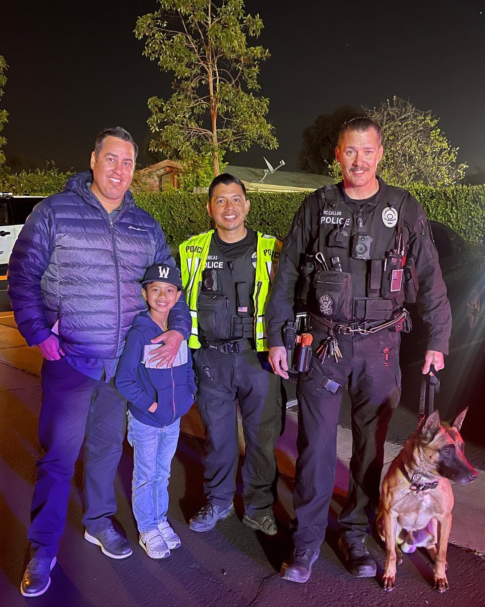 K9Timur's tweet photo. After a busy night, took a moment to say hi to a fan. Thanks for the support!! @UplandPD_Chief https://t.co/6rDar1FlQz