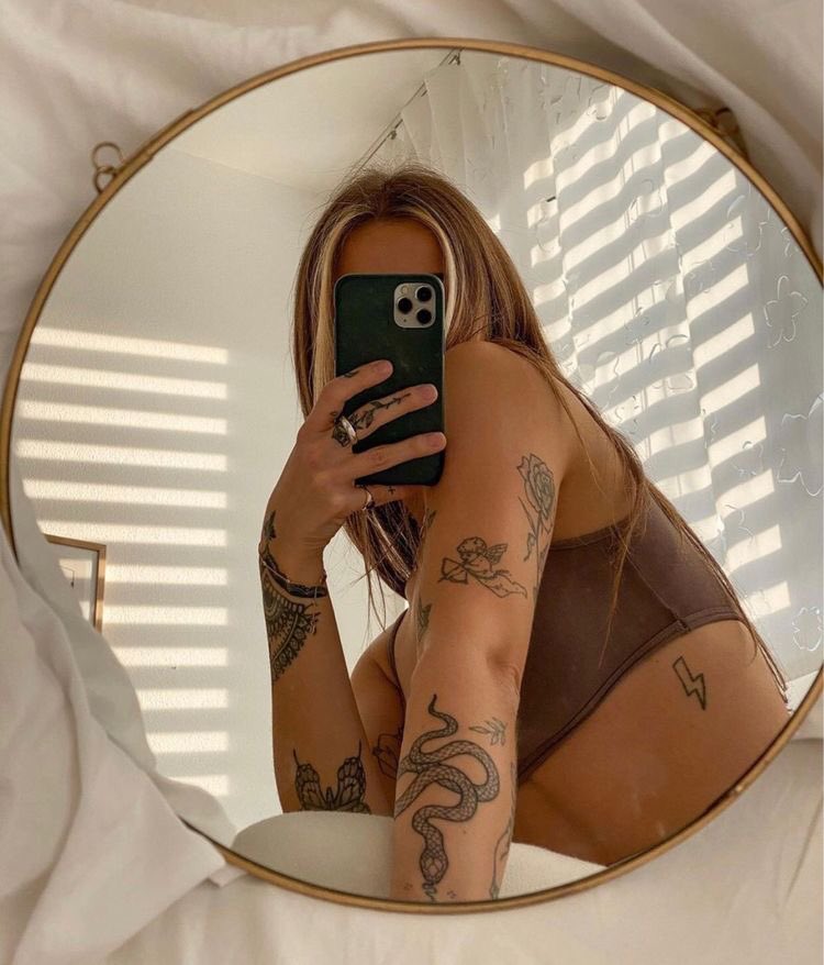 Tatoooo🖤 (@taaatttoo) on Twitter photo 