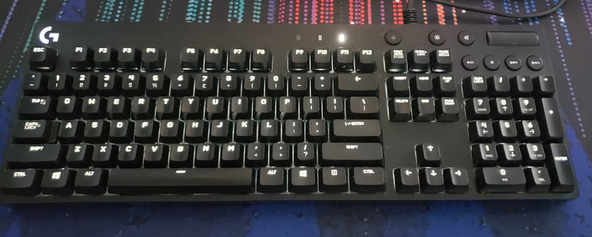 thhoj's tweet photo. @LinusTech @MKeyboards Trusty G610 2ith Cherry MX brown switches https://t.co/TMEDvz1QKR