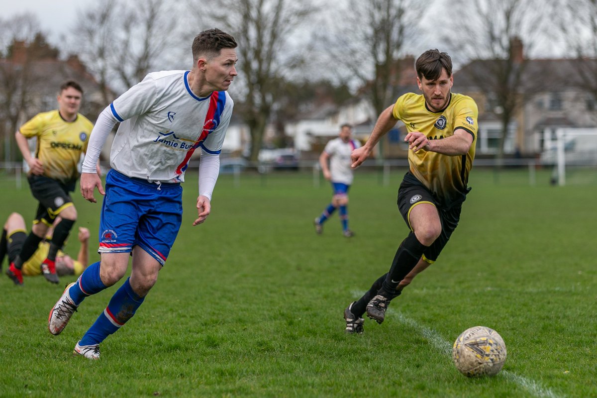 MikeJam33906326's tweet photo. 2-2 in todays game between @PentwynDynamos and @CardiffAthletic https://t.co/P7YF05Mna6