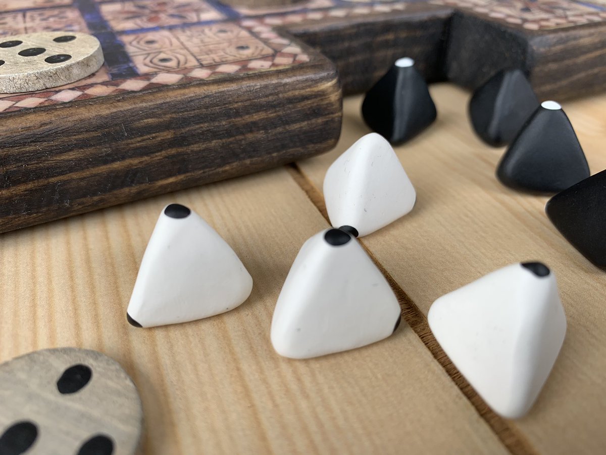 BustedKnuckleRC's tweet photo. #chess #gamer #indiedev #gamedev #DnD #gaming #GamersUnite #pax #indie #tabletopgames #Dungeon #bgg #indiegame #SaturdayVibes #games #paxeast #gamenight #ComicCon #indie #boardgames #Indiewatch #gamescom https://t.co/7Hj2uoNzjD https://t.co/4qDT9aP377