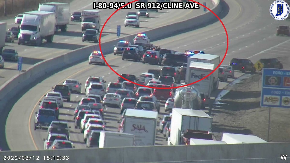 WBBM1059Traffic's tweet photo. On WB 80/94 there is a crash at Cline Ave as seen on @INDOT cameras blocking 2 left lanes. Move over to the right if you can Traffic is jammed up starting at Burr St. @WBBMNewsradio #IndianaTraffic #NWI https://t.co/e42fMkPXHS