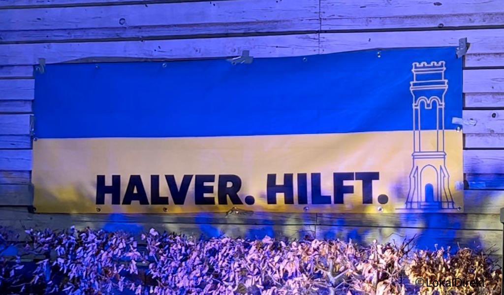 Fotos by Friederike Kämper, LokalDirekt news. Fotos depict initiative of Halvern in North Rhine-Westphalia. Goods donations collected by citizens and sent en route to border between Roumania and Ukraine in two trucks of 40 tonnes.