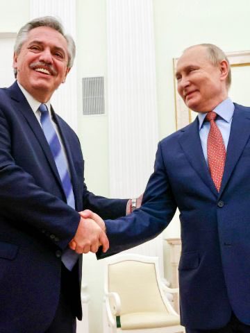 Menos de un mes atras …Alberto a Putin :“Vengo a ofrecerle Argentina como base de expansion de Rusia en America latina…” un VISIONARIO….