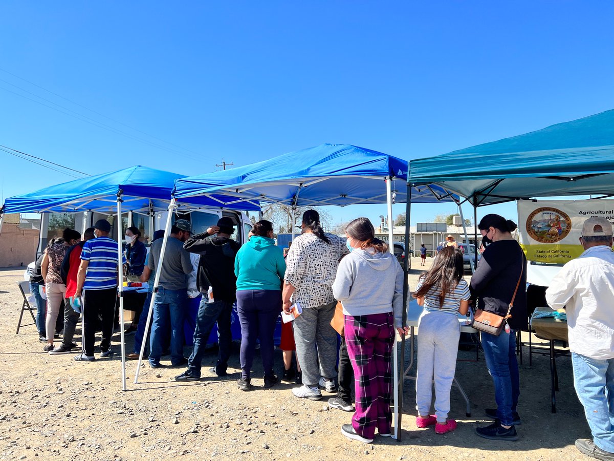 UCMercedCLC's tweet photo. #WorkerWeekOfAction continues in Huron! Thanks to Westside Family Preservation Network for hosting and the @CA_LaborCommish and the ALRB for coming out and sharing critical information with workers! https://t.co/JZhtJ7erAB