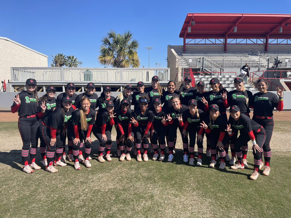 Houston Softball tweet media